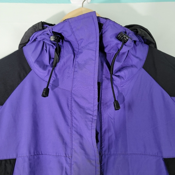 Mountain Hardware Conduit Purple Hooded Vented Rain Jacket Sz 12 Outdoor Nylon - Picture 3 of 12